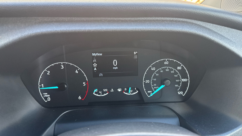 Ford Tourneo Custom Transit Custom Tourneo L2 Diesel Fwd 2.0 EcoBlue Hybrid 130ps L/R 8 Seater Titanium